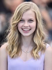 Angourie Rice  nackt